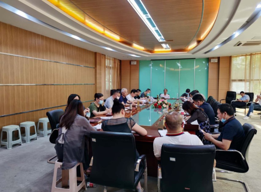 必赢官网召开全体中层干部会议，保障秋季学期开学工作有序进行