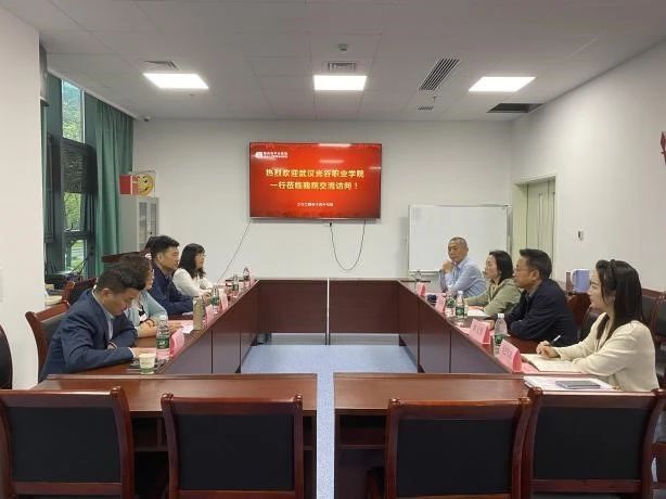访企拓岗｜校院联动聚合力 基地共建促发展 ——大健康学院走访荆州市两家医院纪实