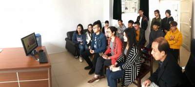 学习十九大精神之人居环境工程学院