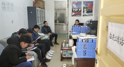 必赢官网征兵工作站启动2019年度征兵工作