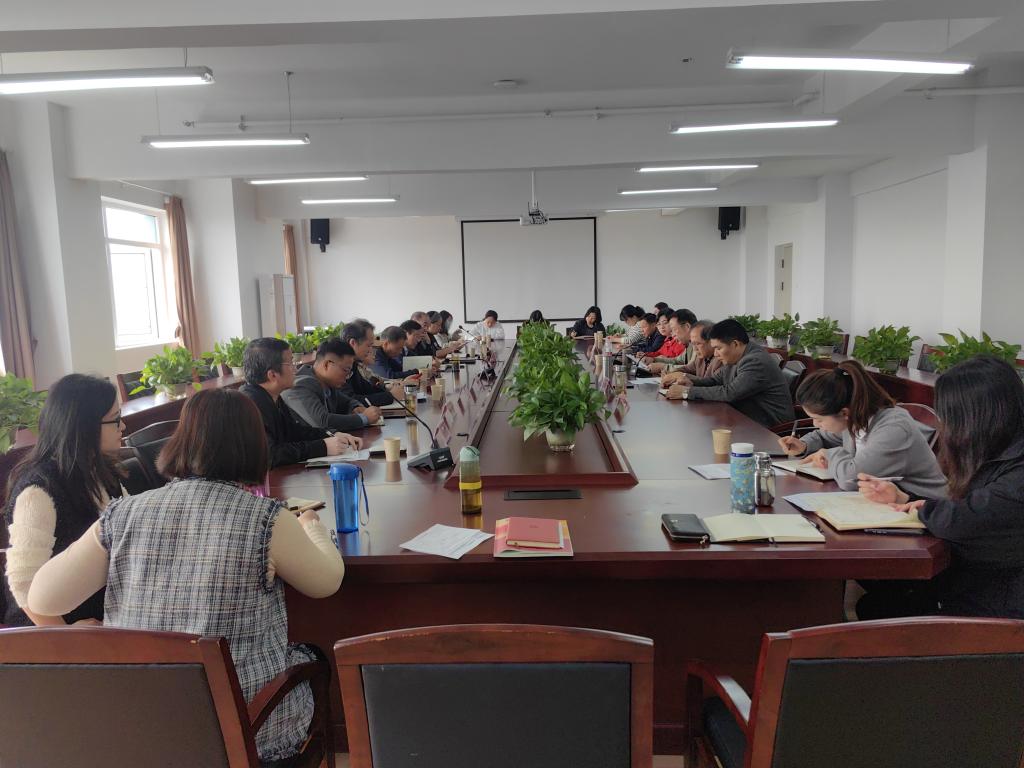 聚势而行，开启新章—教务处召开新学期教学工作会议