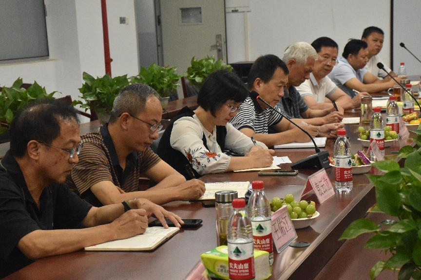 倾听教师心声 共谋学校发展 ——教务处组织召开2023年教师节座谈会