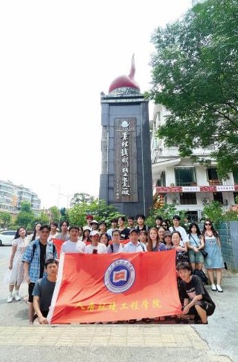 走进婺源 ——人居工程设计学院艺术设计专业民俗采风实践课程
